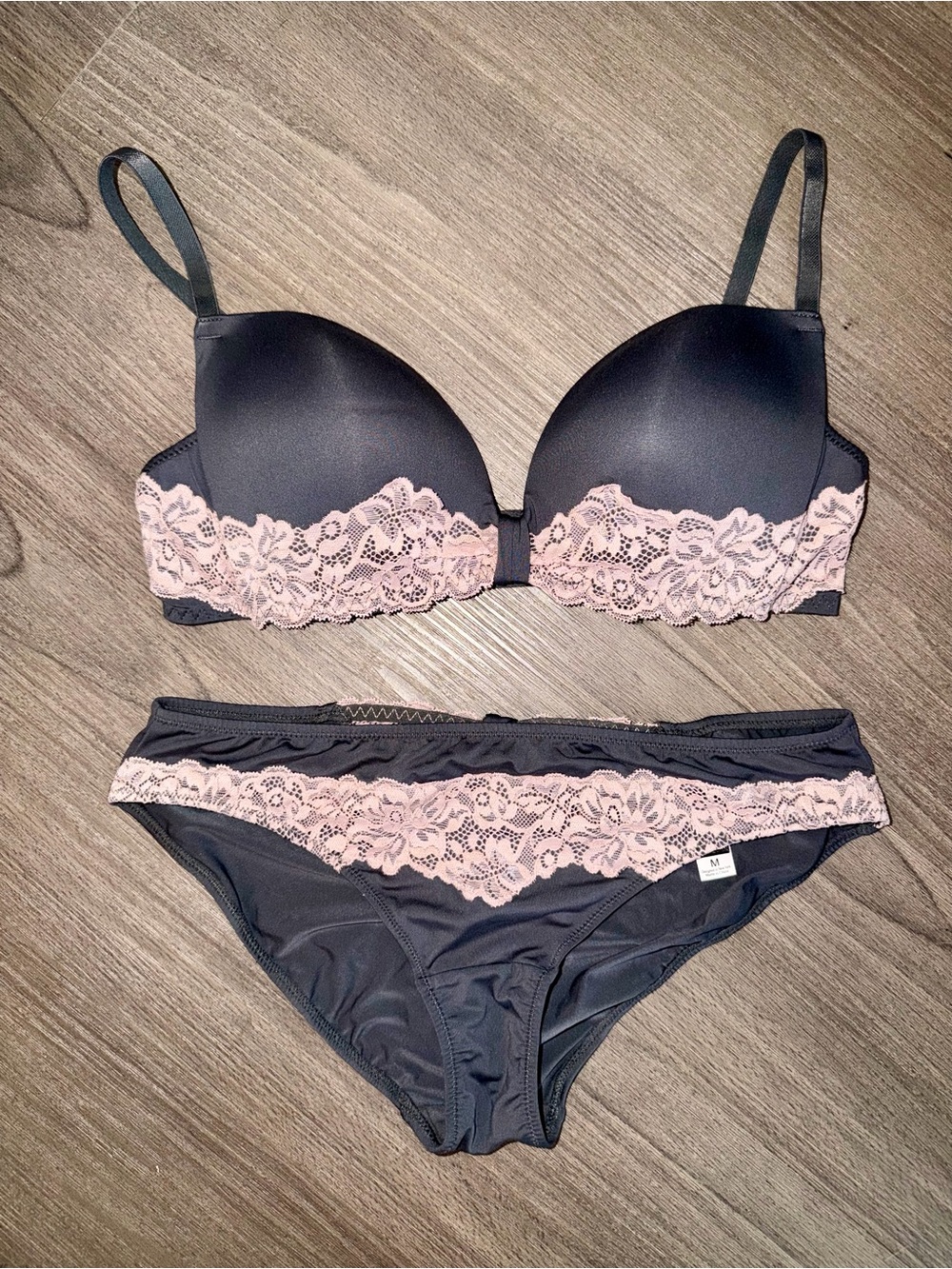 Adore Me Contoured Underwire Bra Set w/ Bikini Cut Bottoms